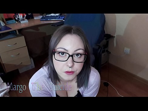 ❤️ Sexy Girl with Glasses Sucks Dildo Deeply on Camera ️ Porno anale à co.taxiporec.top ️❤