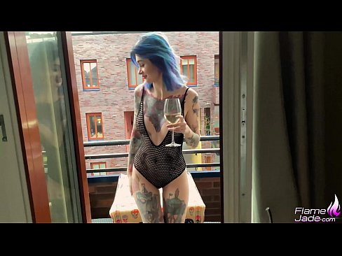 ❤️ Ragazza tremenda chì succhia cù una bocca è cazzo appassionatamente sottu à u celu apertu ️ Porno anale à co.taxiporec.top ️❤